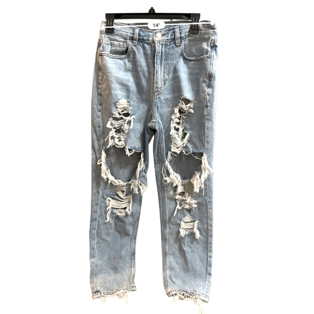 American Eagle High-Waisted Distressed Mom Jeans - Picture 3 of 7